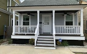 Peaceful Getaway For Two In Lincolnville/Quiet Area/2.3 Miles To Beach